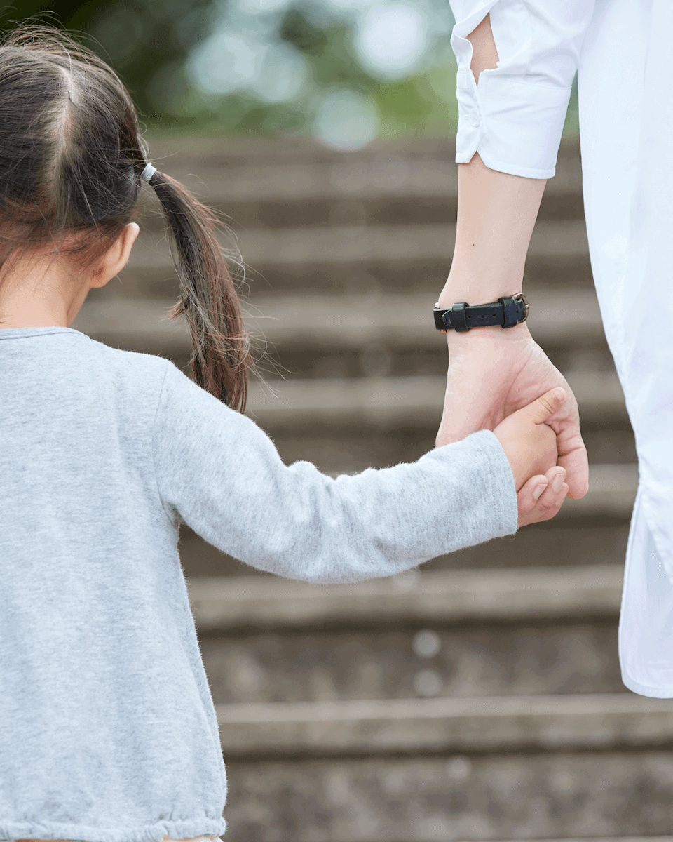 mom and daughter going to dance studio free trials